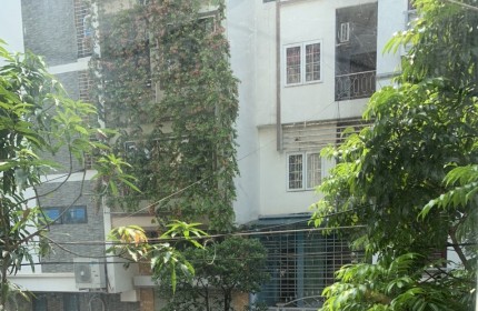 Cho Thuê nhà ngõ Tứ Liên, Tây Hồ, 46m - 3,5T- MT 5m- Giá 12 triệu -  Hộ gđ, người đi làm, online